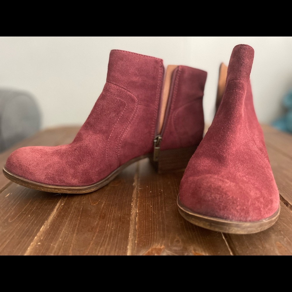 Lucky Brand Brolley Boots Burgundy Suede
